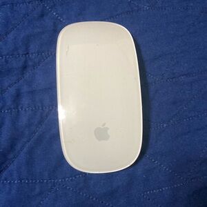Apple White Magic Mouse Wireless Accessory